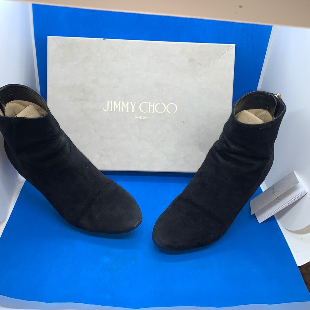 🔥 Jimmy Choo Heeled Suede Boots EU 37‎
